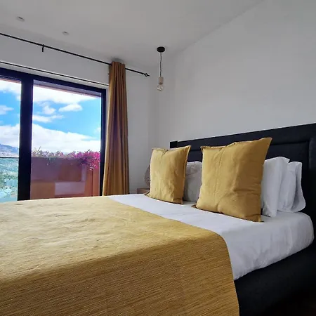 Lux By Lovelystay Apartament *